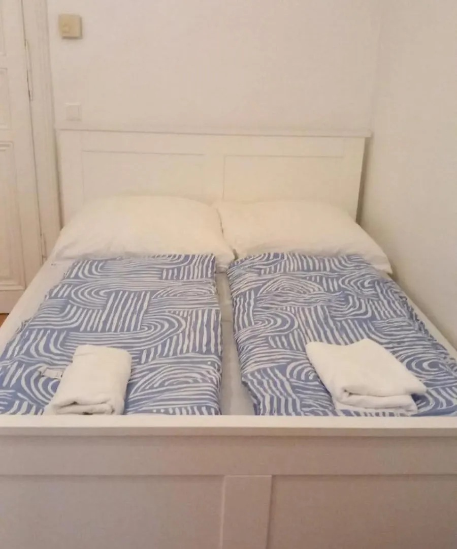 Quiet Comfort: 1 Bedroom Vienna Apartment With Style Austria